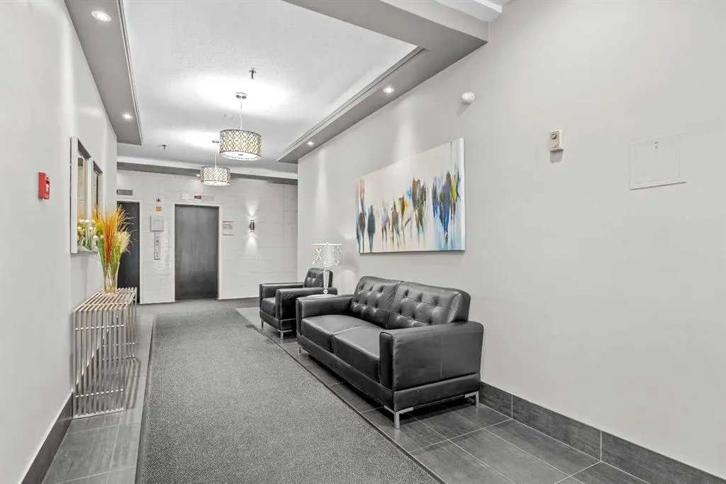 1240 12 Avenue SW #301
