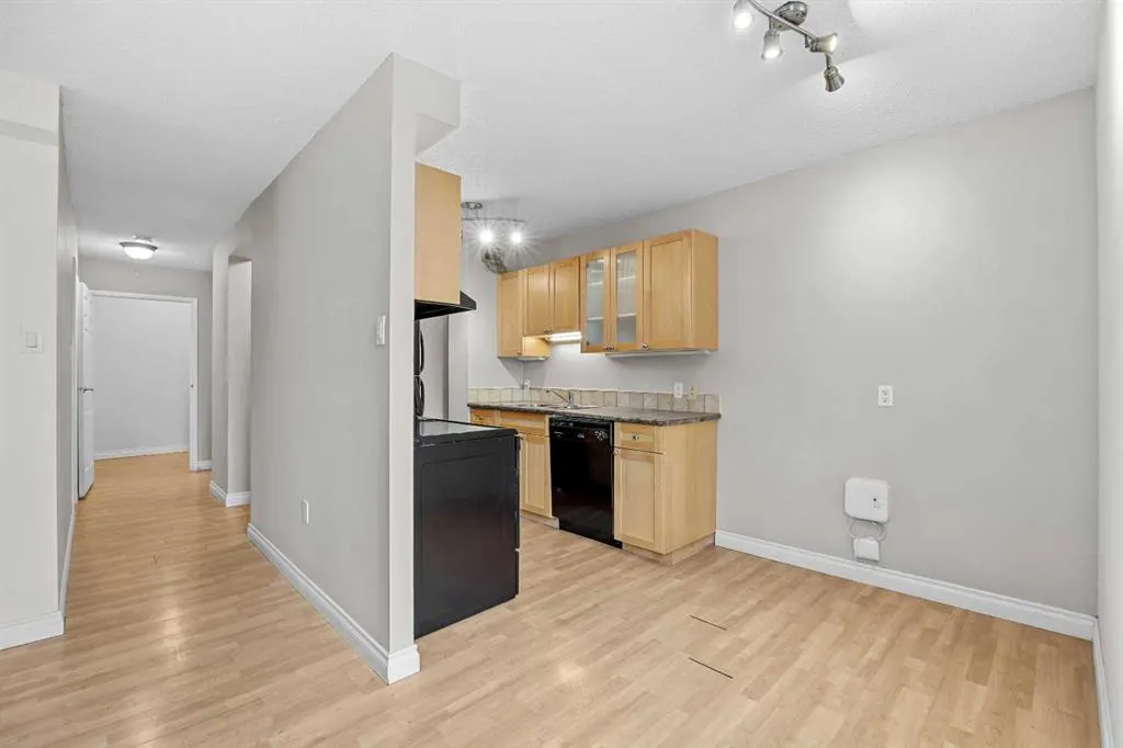 1240 12 Avenue SW #301