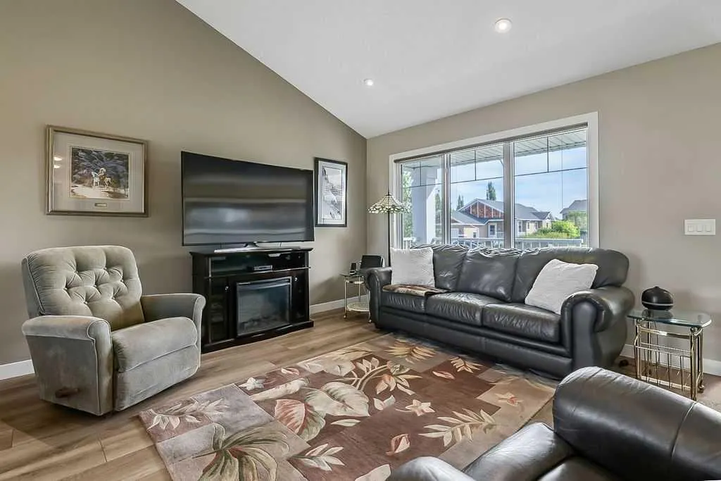 133 Riverwood Way