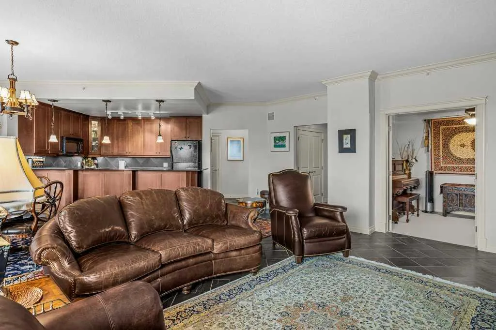 140 Stonecreek Road #202