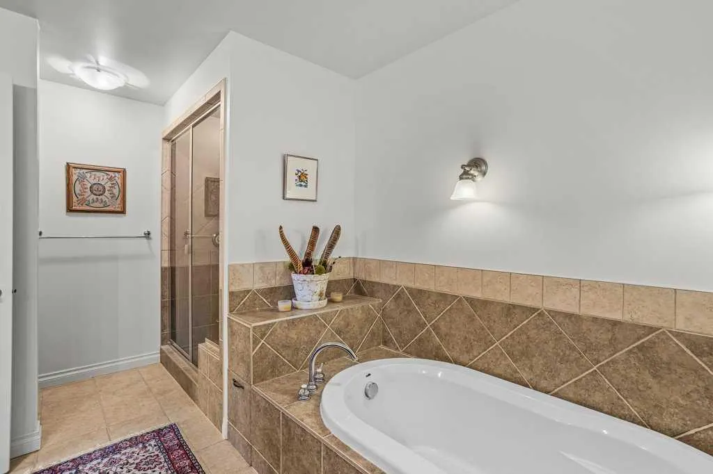 140 Stonecreek Road #202