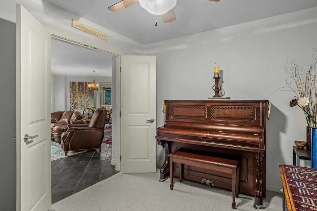 140 Stonecreek Road #202
