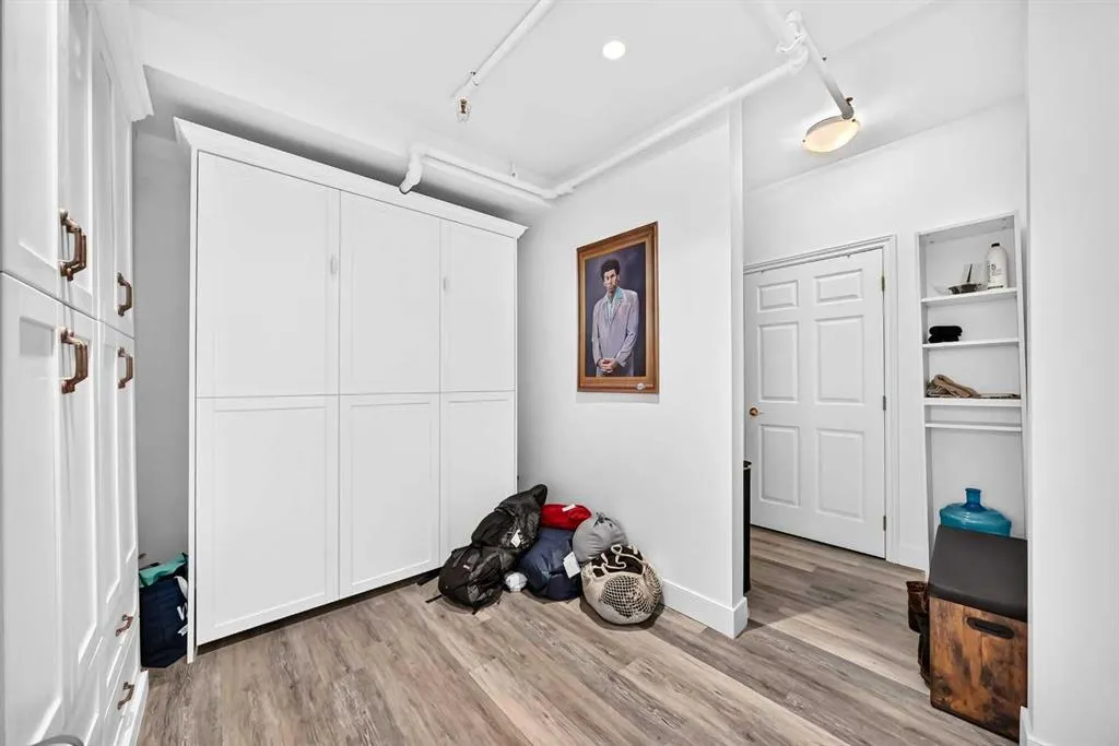 220 11 Avenue SE #307