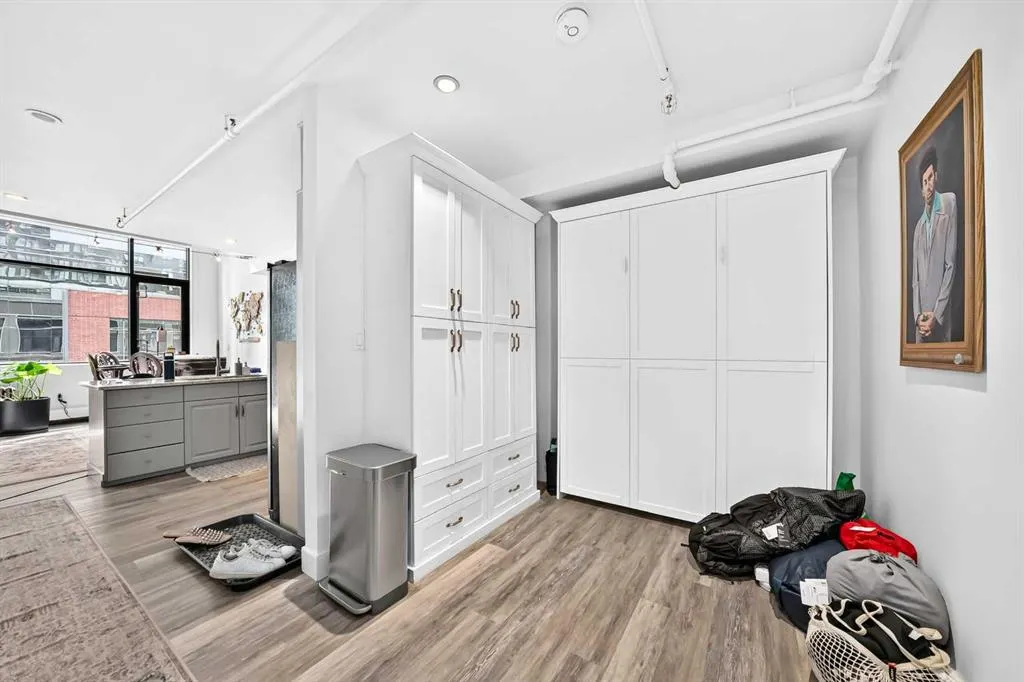 220 11 Avenue SE #307