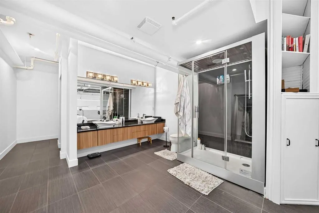 220 11 Avenue SE #307