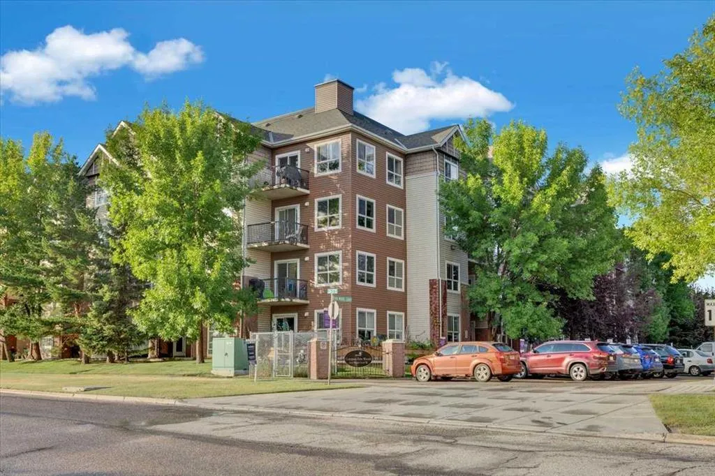 73 Erin Woods Court SE #1108