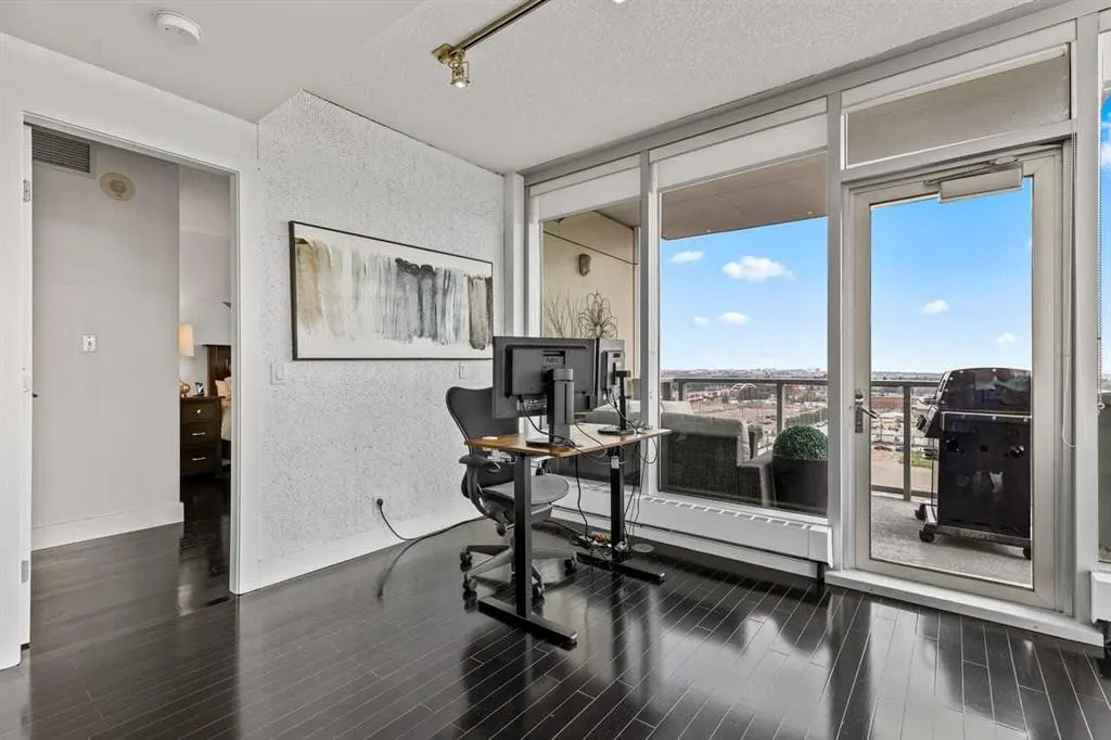 433 11 Avenue SE #803