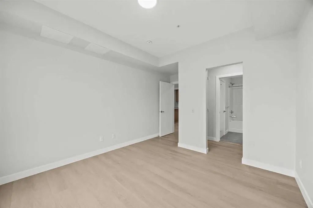 100 Banister Drive #3301