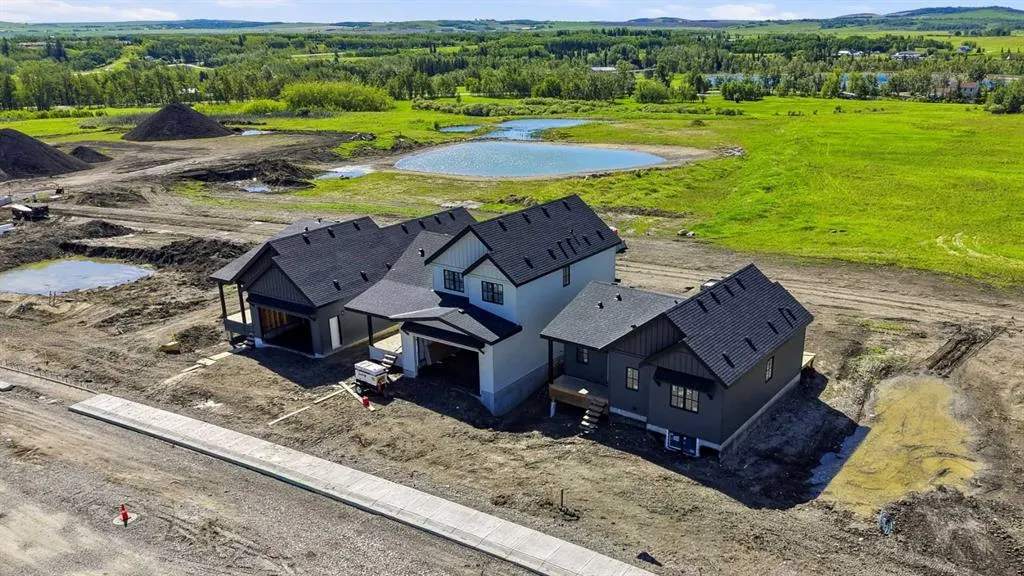 325 Flare Avenue SW
