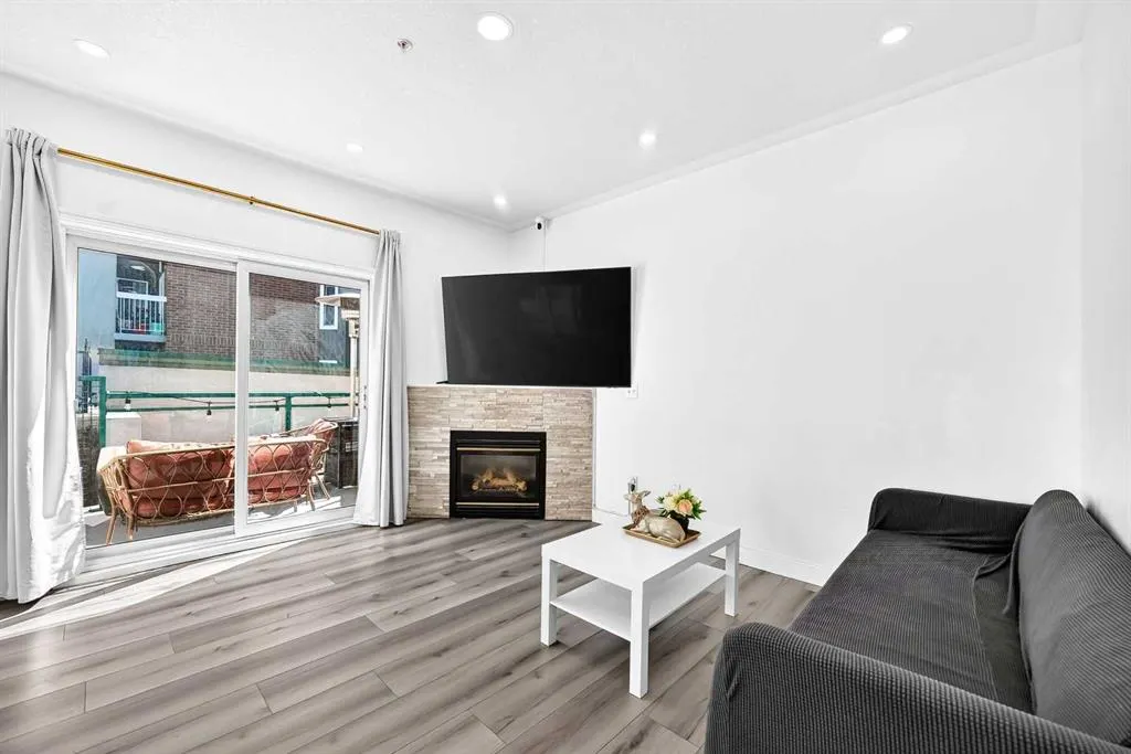 1514 11 Street SW #1107