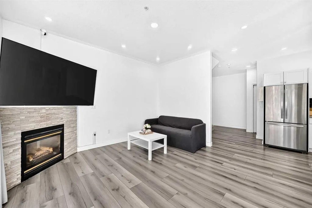 1514 11 Street SW #1107