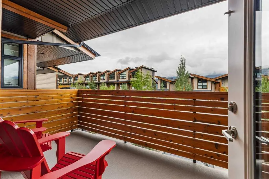 418 Riva Heights