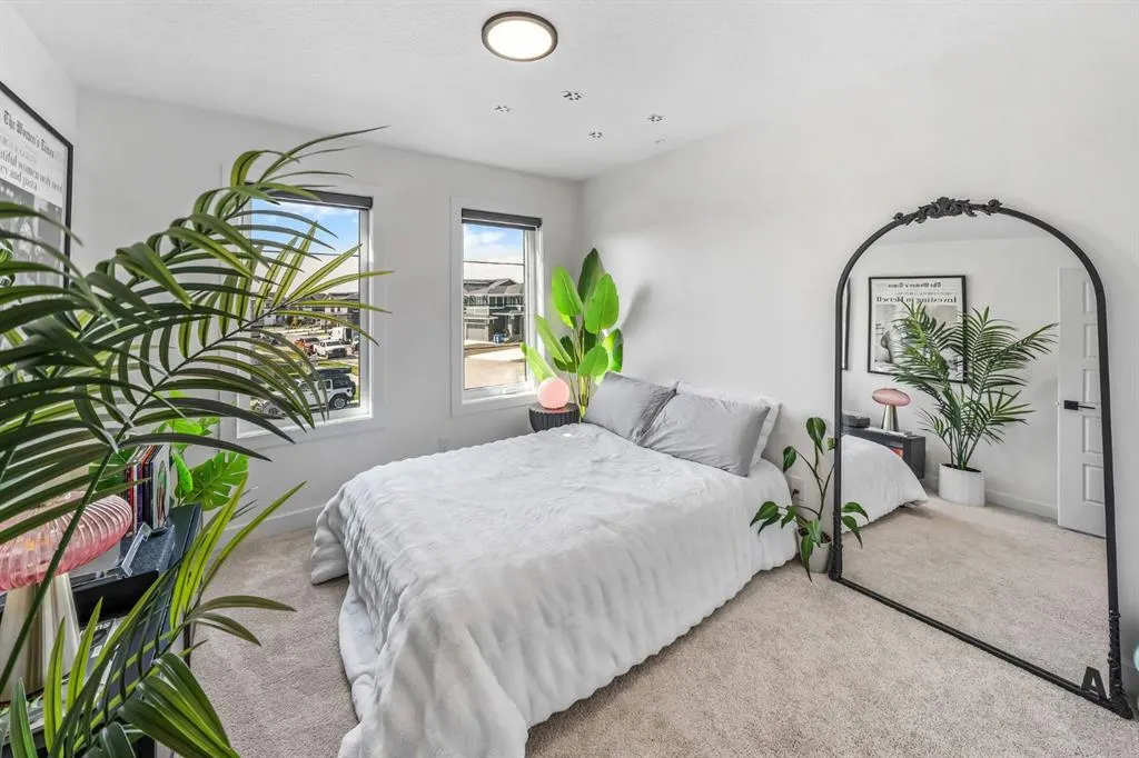 549 Grayling Bend