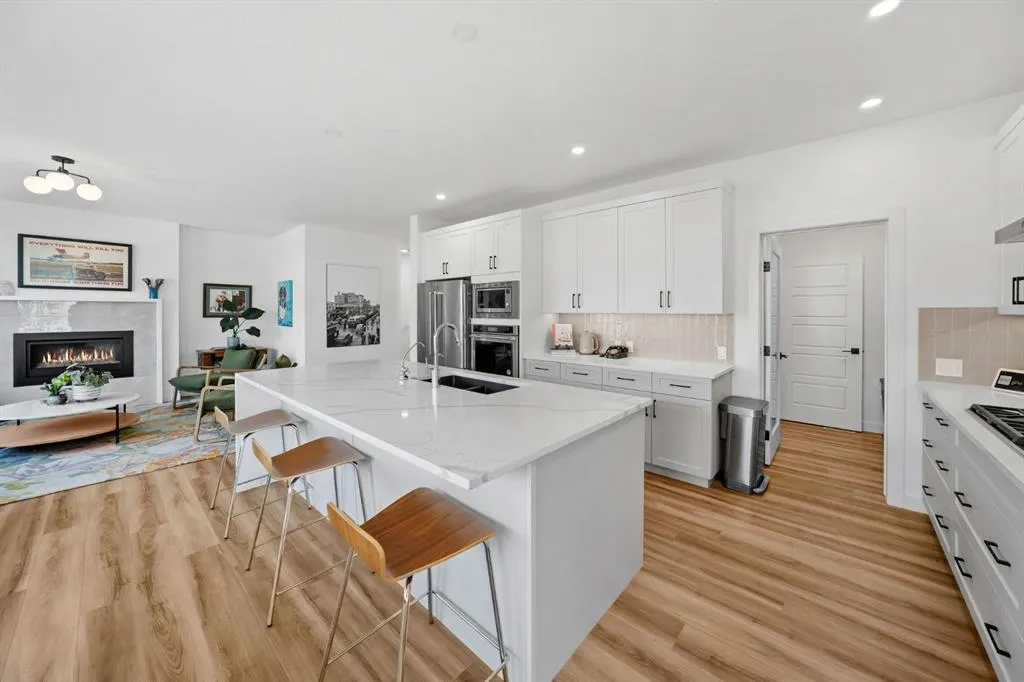 549 Grayling Bend