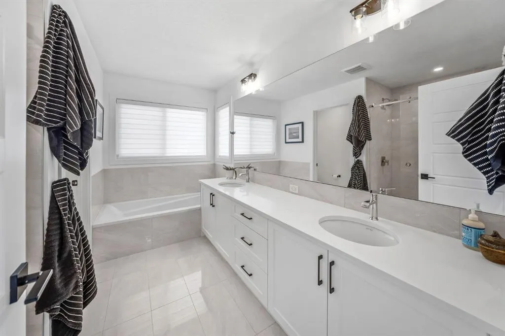 549 Grayling Bend