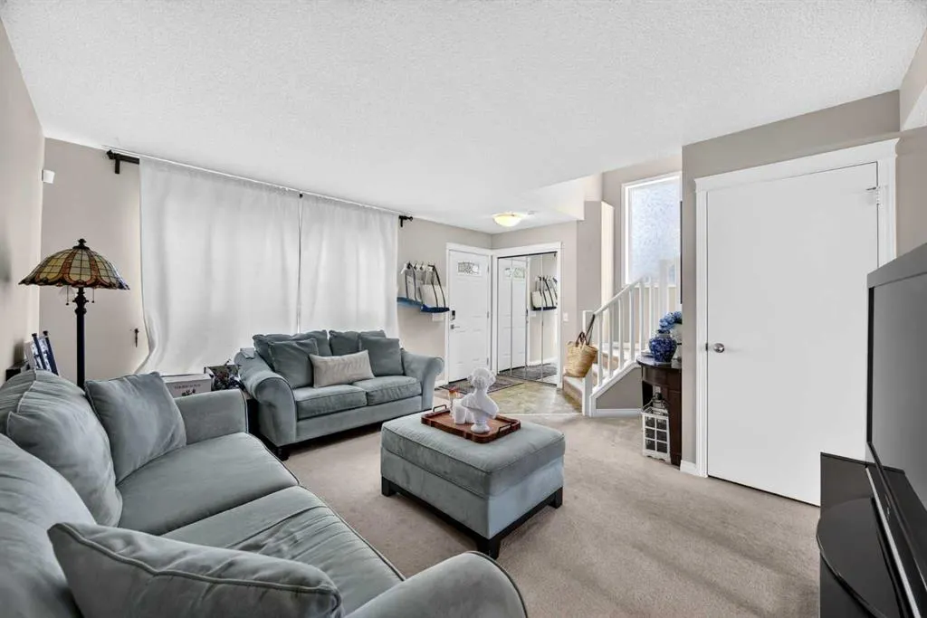437 Tuscany Drive NW