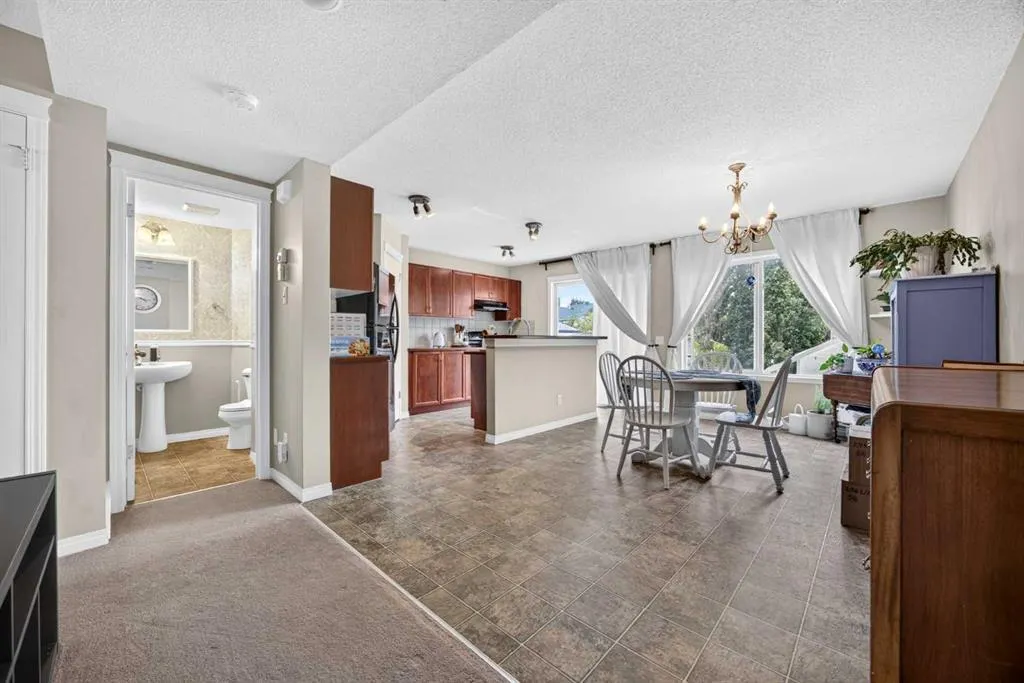 437 Tuscany Drive NW