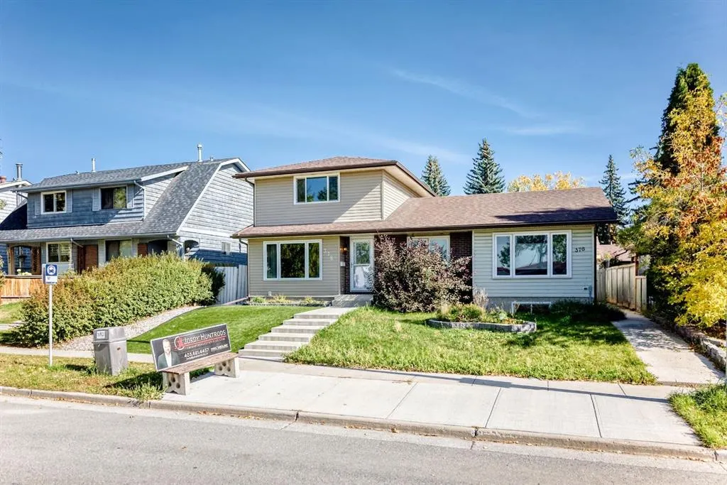 378 Midridge Drive SE