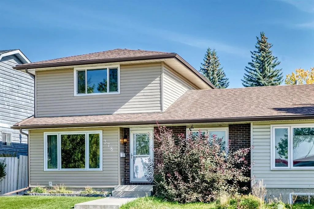 378 Midridge Drive SE