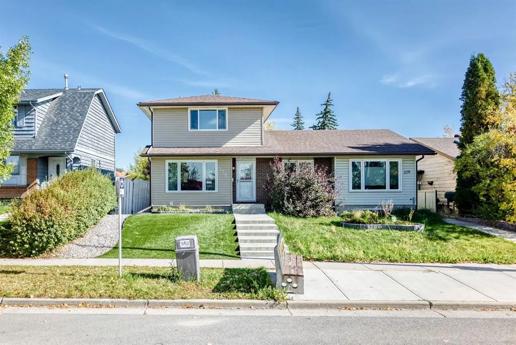 378 Midridge Drive SE