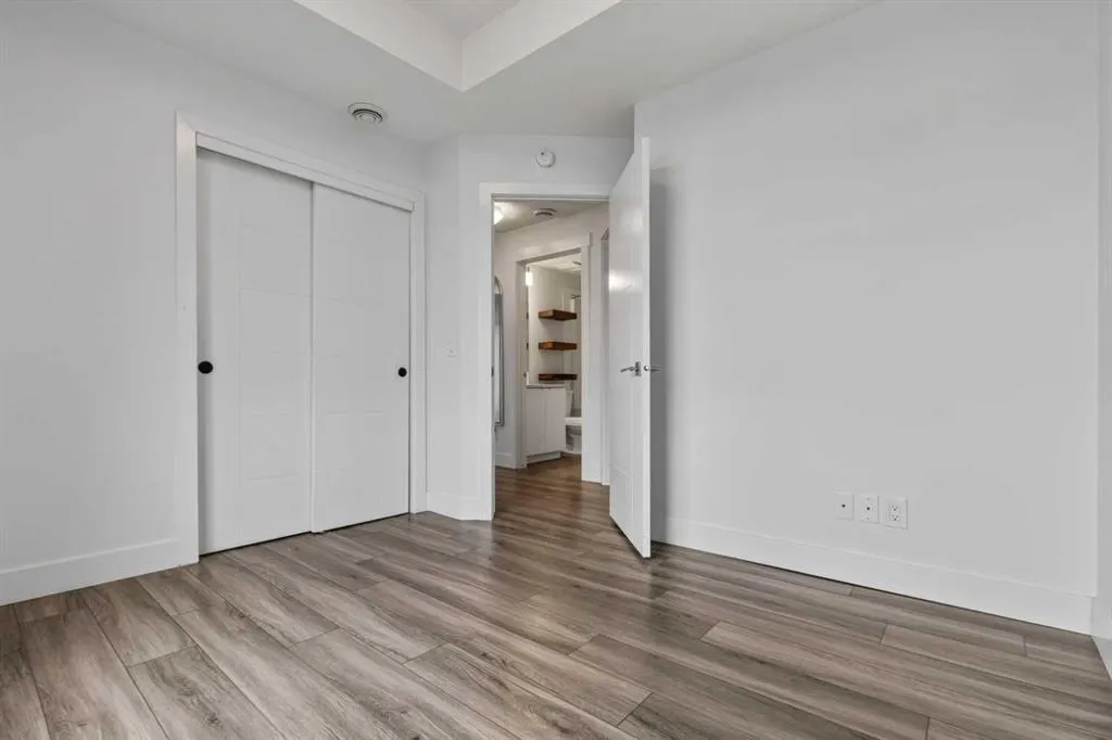214 Seton Passage SE