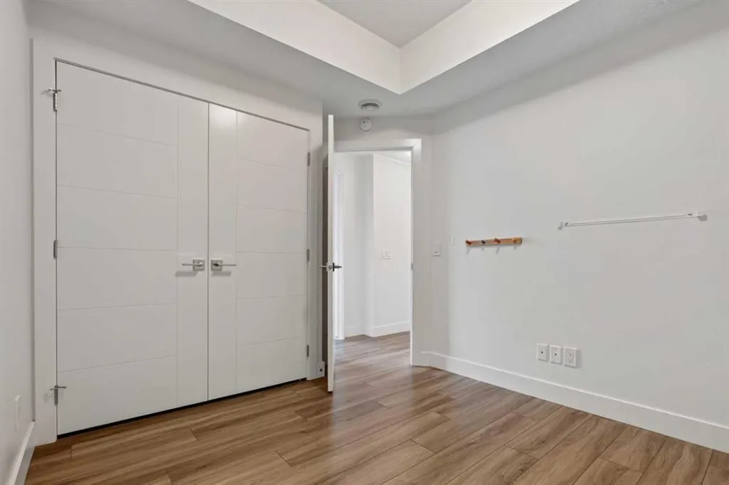 214 Seton Passage SE