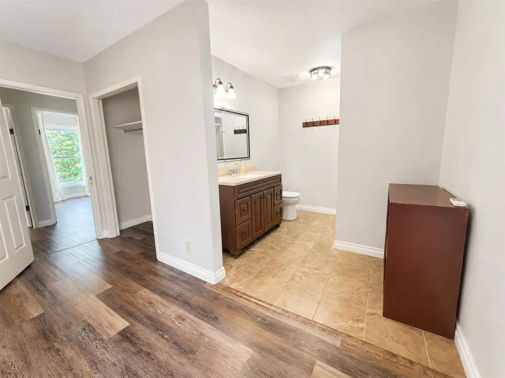 94 Redwood Meadows Drive