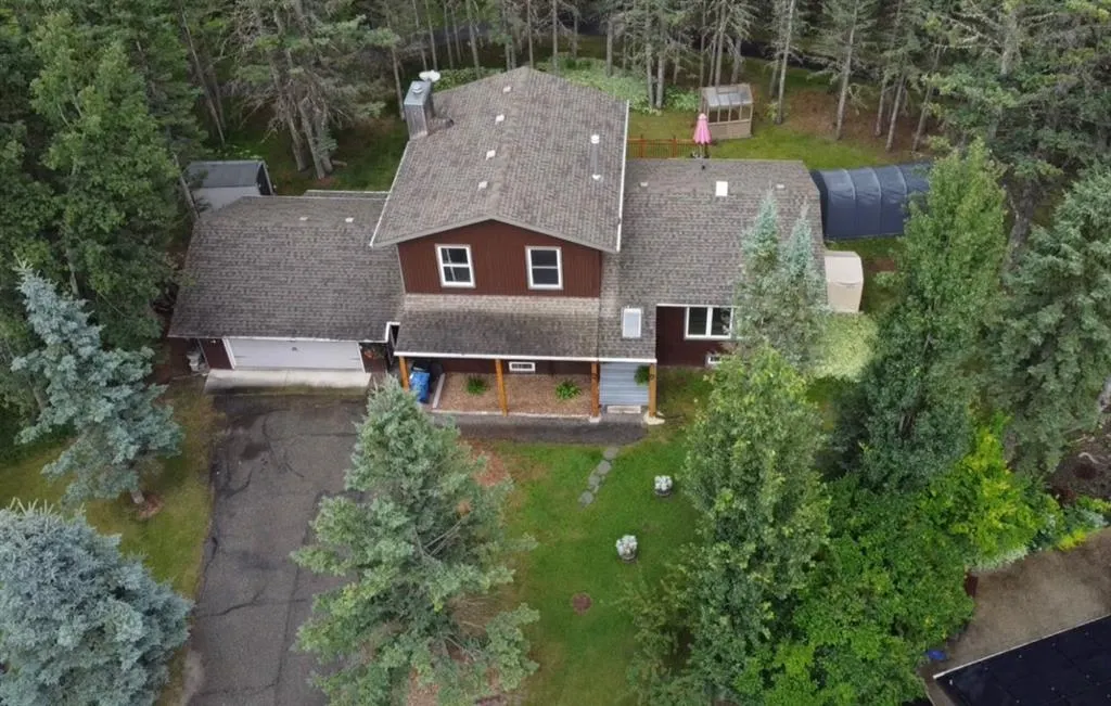 94 Redwood Meadows Drive