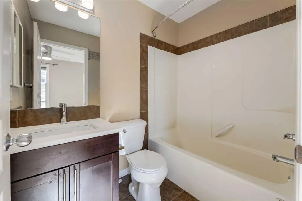 125 Auburn Bay Common SE