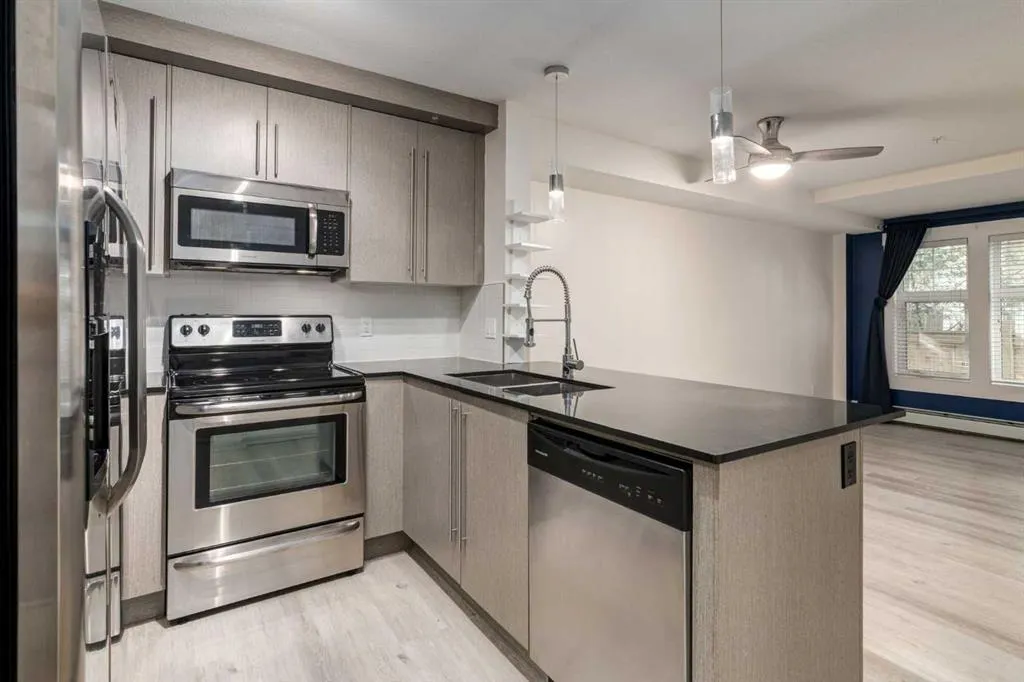 11 Mahogany Row SE #2108