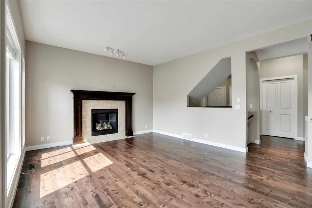 92 Everglen Close SW