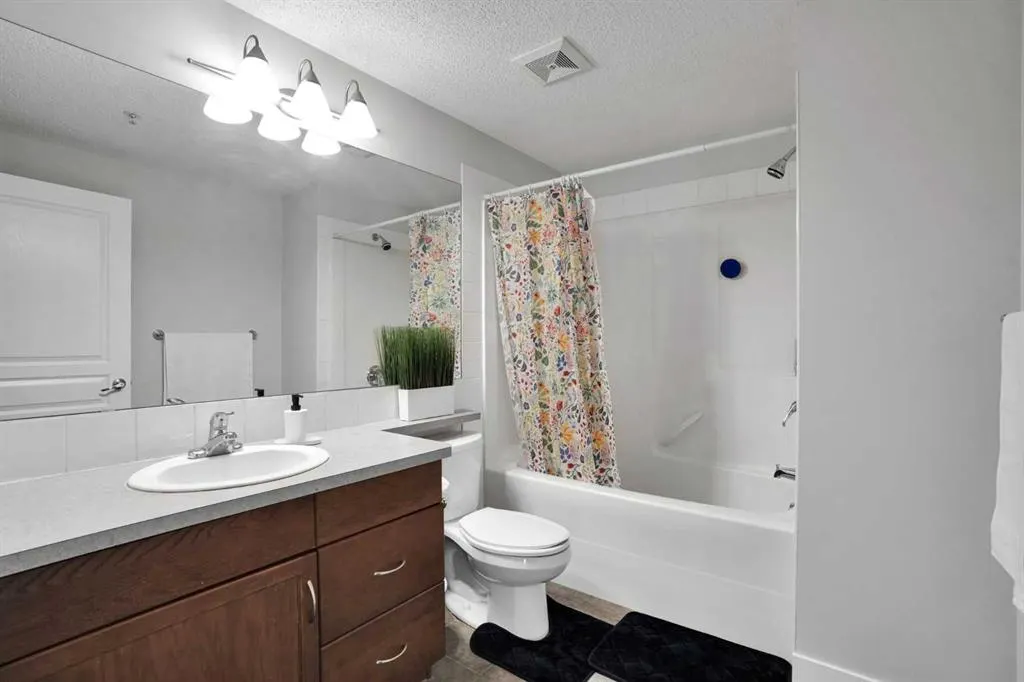 148 Rockyledge View NW #5