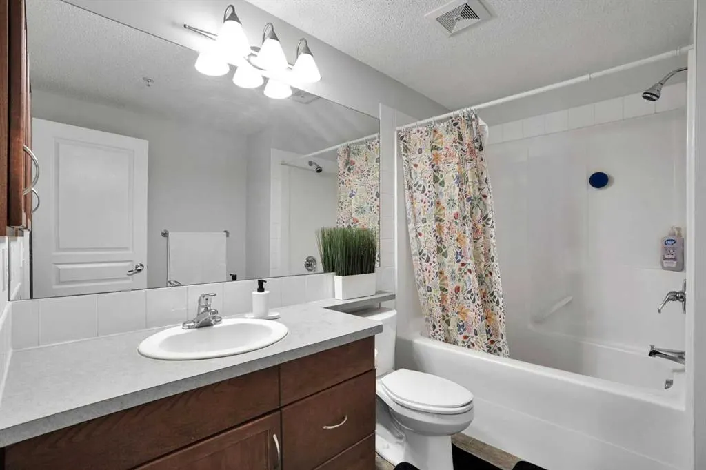 148 Rockyledge View NW #5