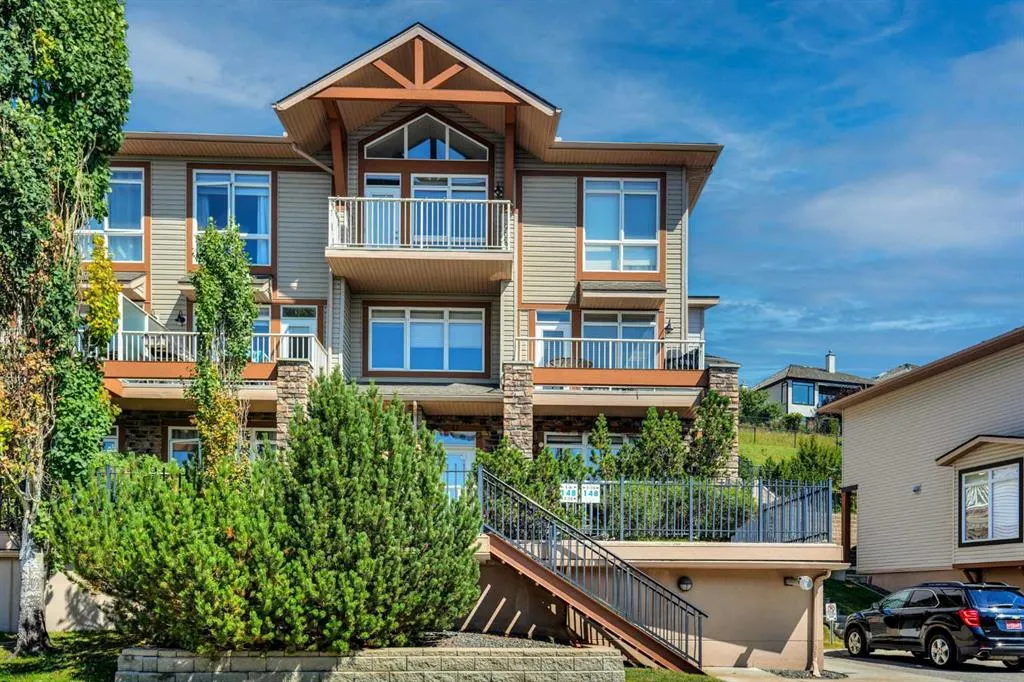 148 Rockyledge View NW #5