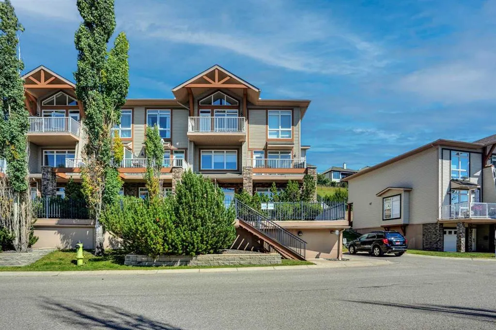 148 Rockyledge View NW #5