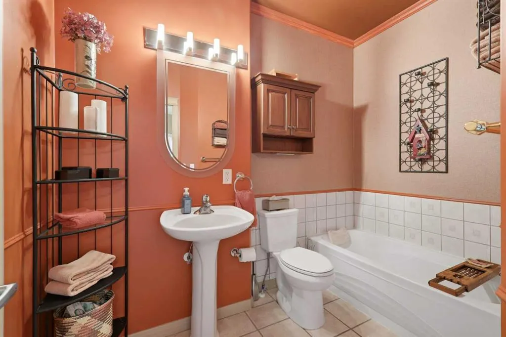 5408 64A Street Close