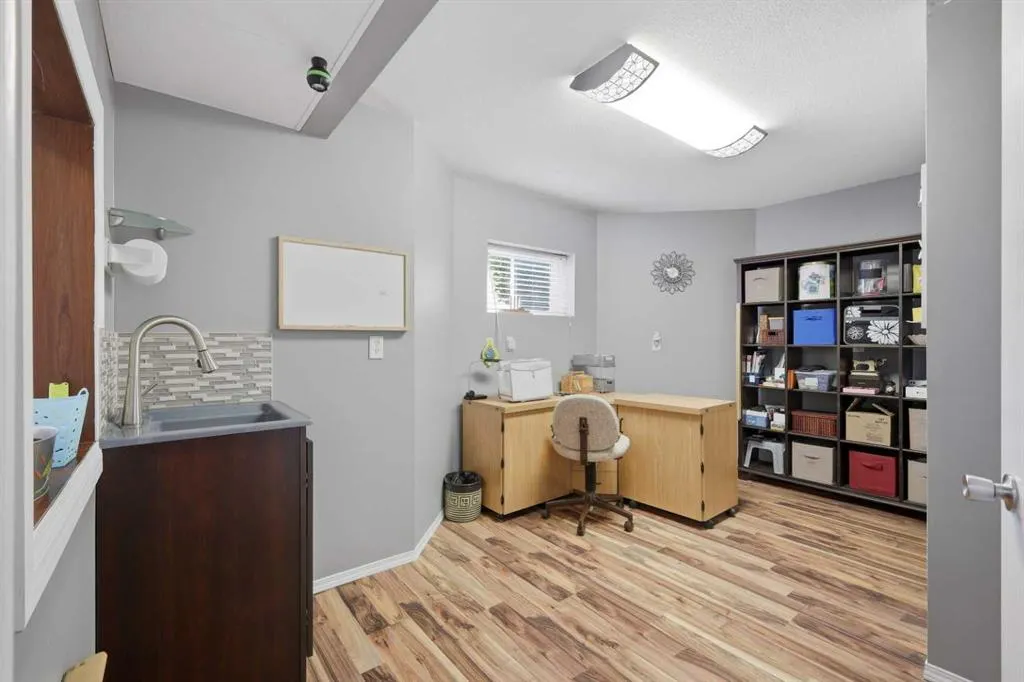5408 64A Street Close