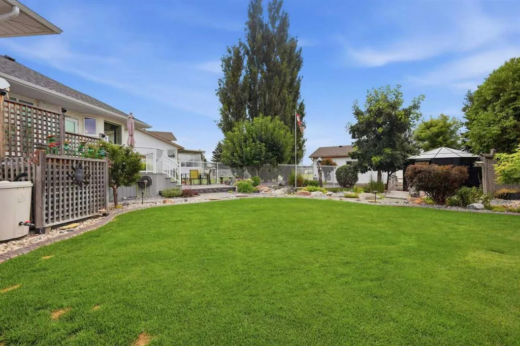 5408 64A Street Close