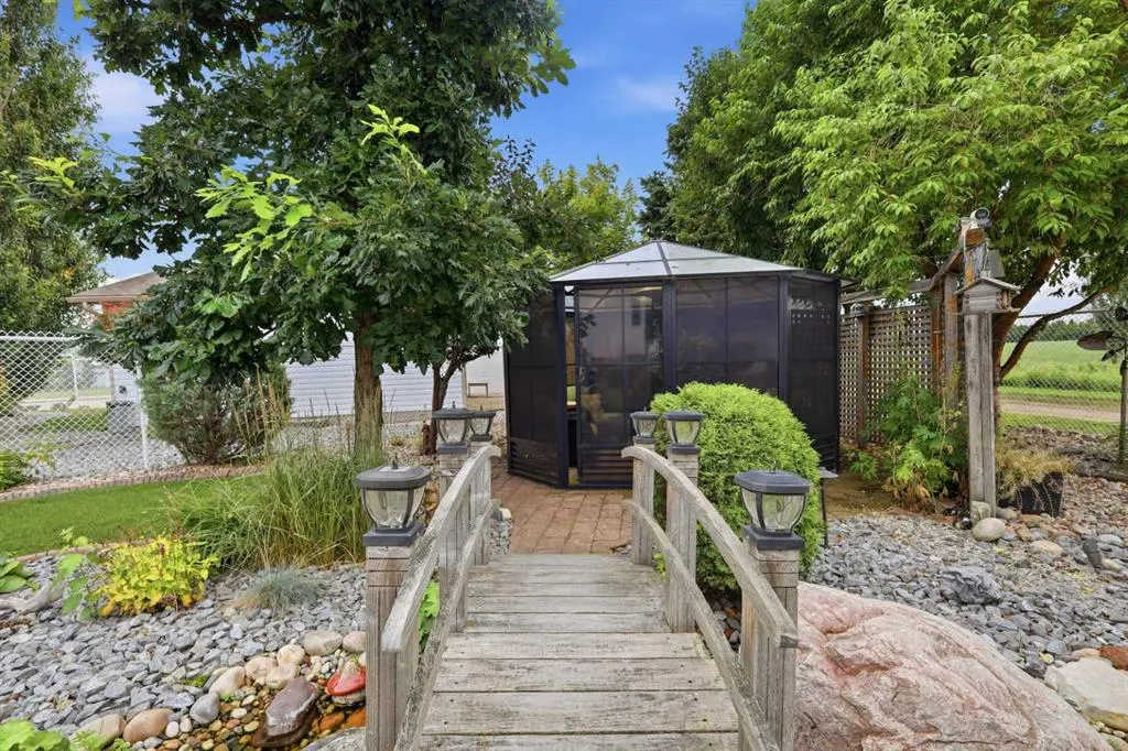 5408 64A Street Close