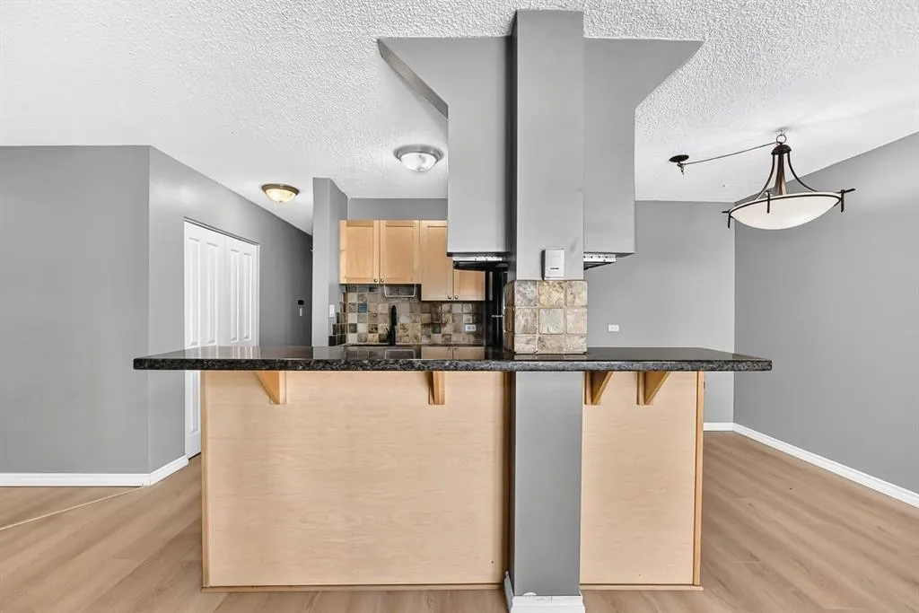 1312 13 Avenue SW #501