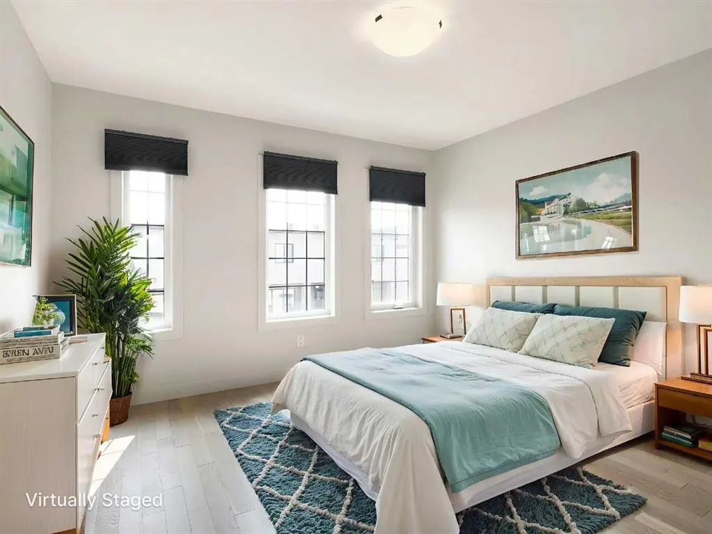 81 Greenbriar Place NW #204