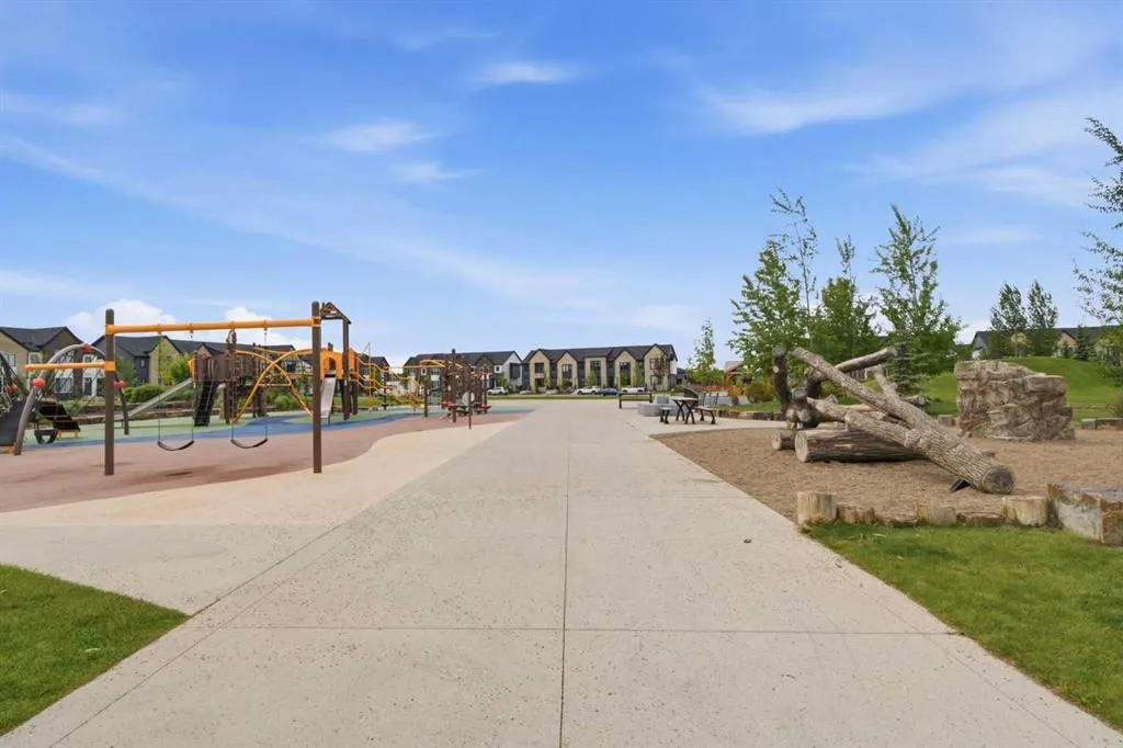 1062 Harmony Parade