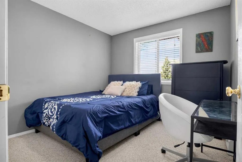 10 Sierra Morena Mews SW #418