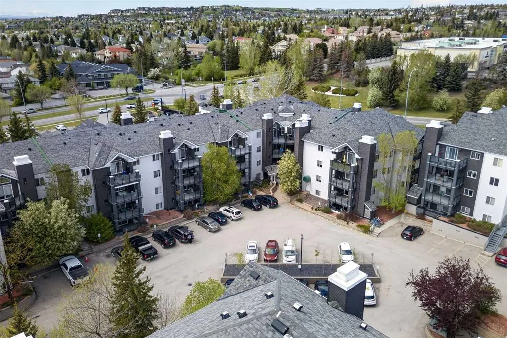 10 Sierra Morena Mews SW #418