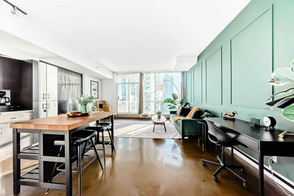 135 13 Avenue SW #810
