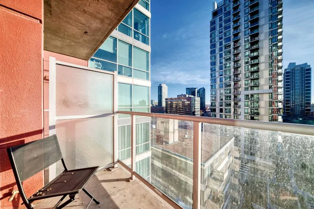135 13 Avenue SW #810