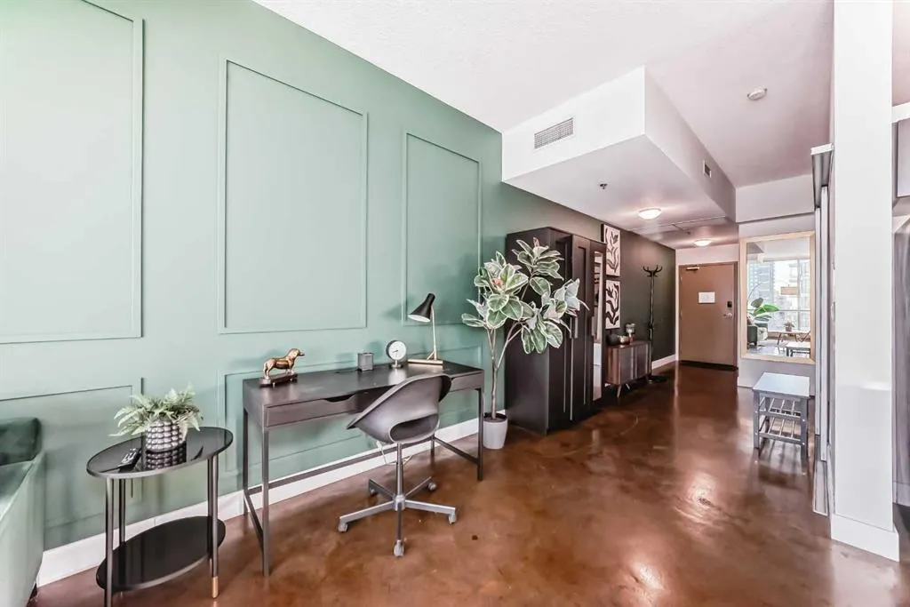 135 13 Avenue SW #810