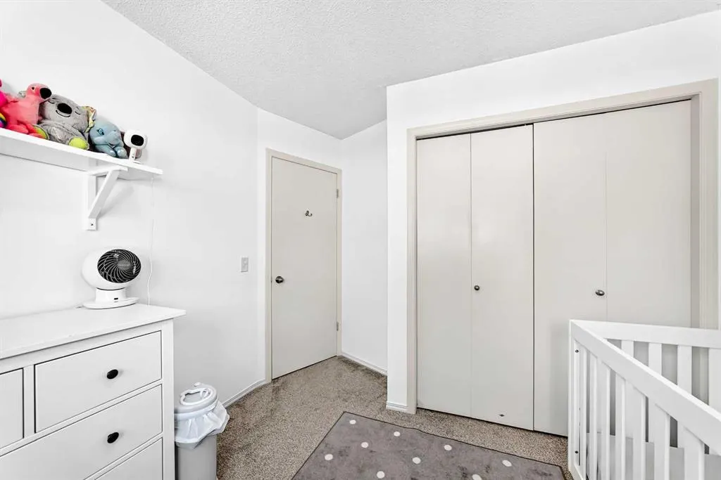 252 McKenzie Towne Link SE