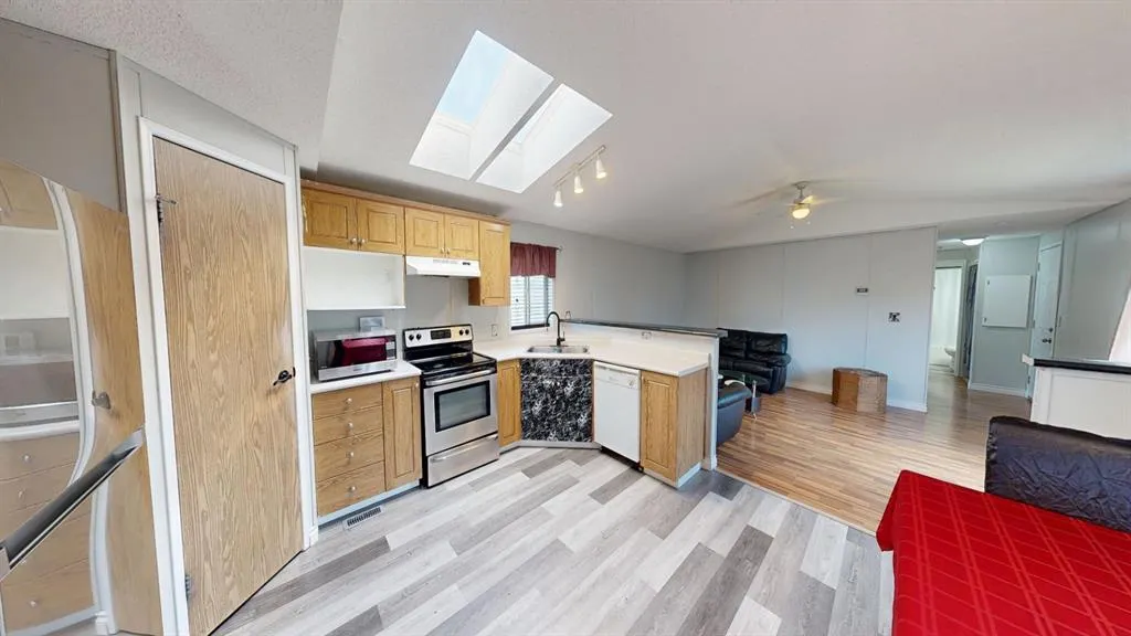 269 McKinlay Crescent