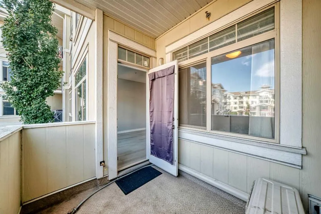 10 Auburn Bay Link SE #202